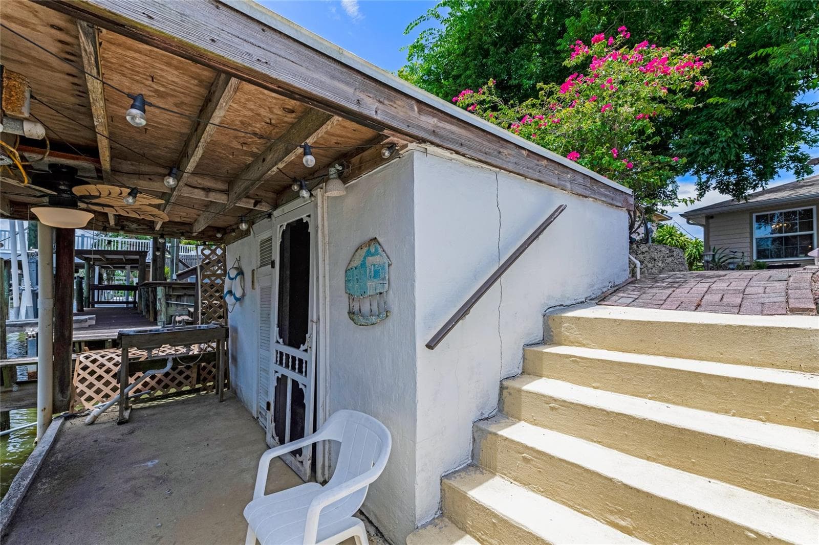 Single Family Residence at 235 RANDLE AVE, OAK HILL, photo 27 of 34