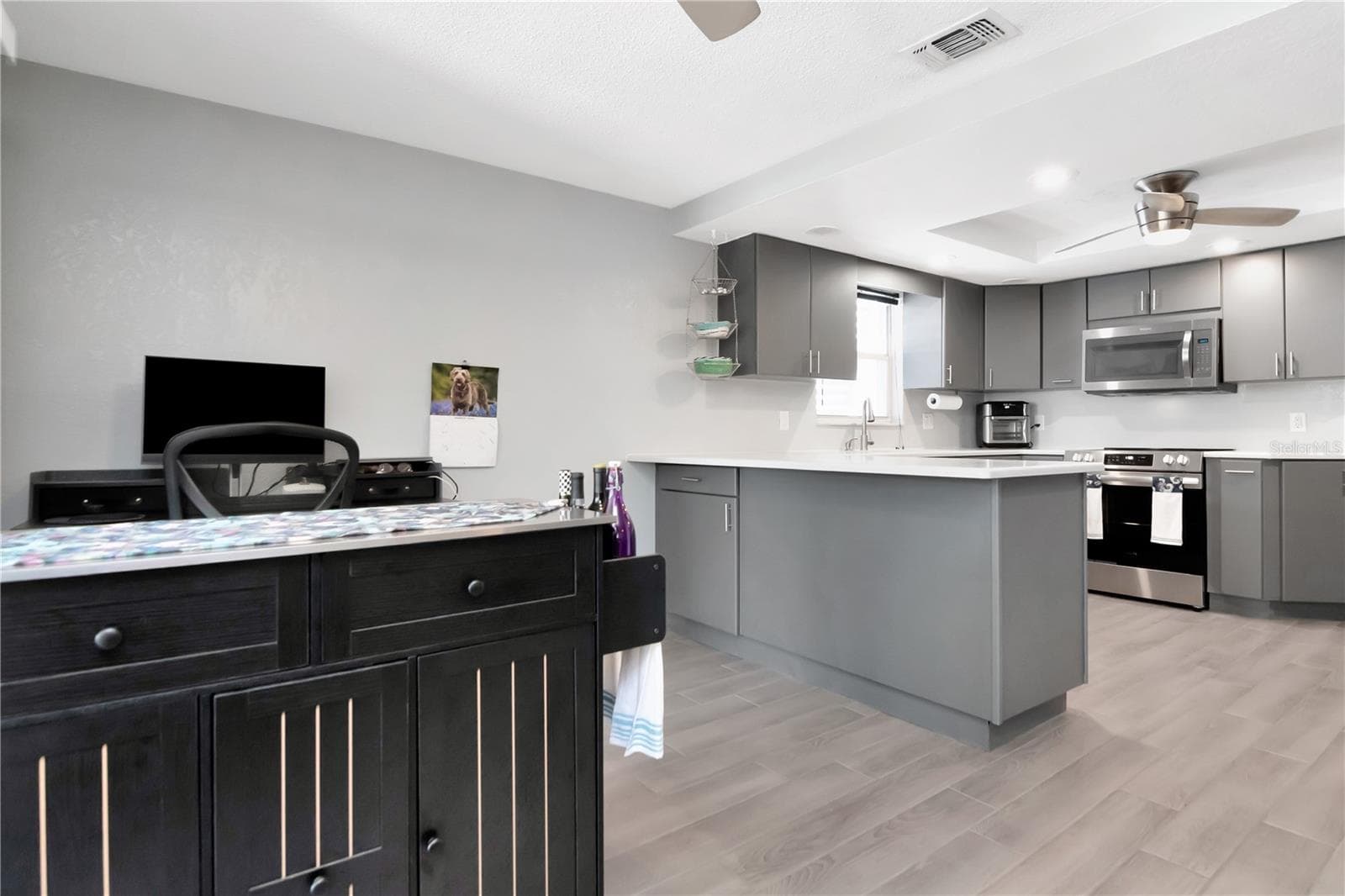 Dining & Kitchen - 13615 STACEY DR, HUDSON