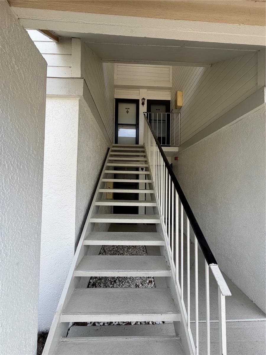 Condominium at 204 WINDWARD PL #36, OLDSMAR, photo 38 of 38