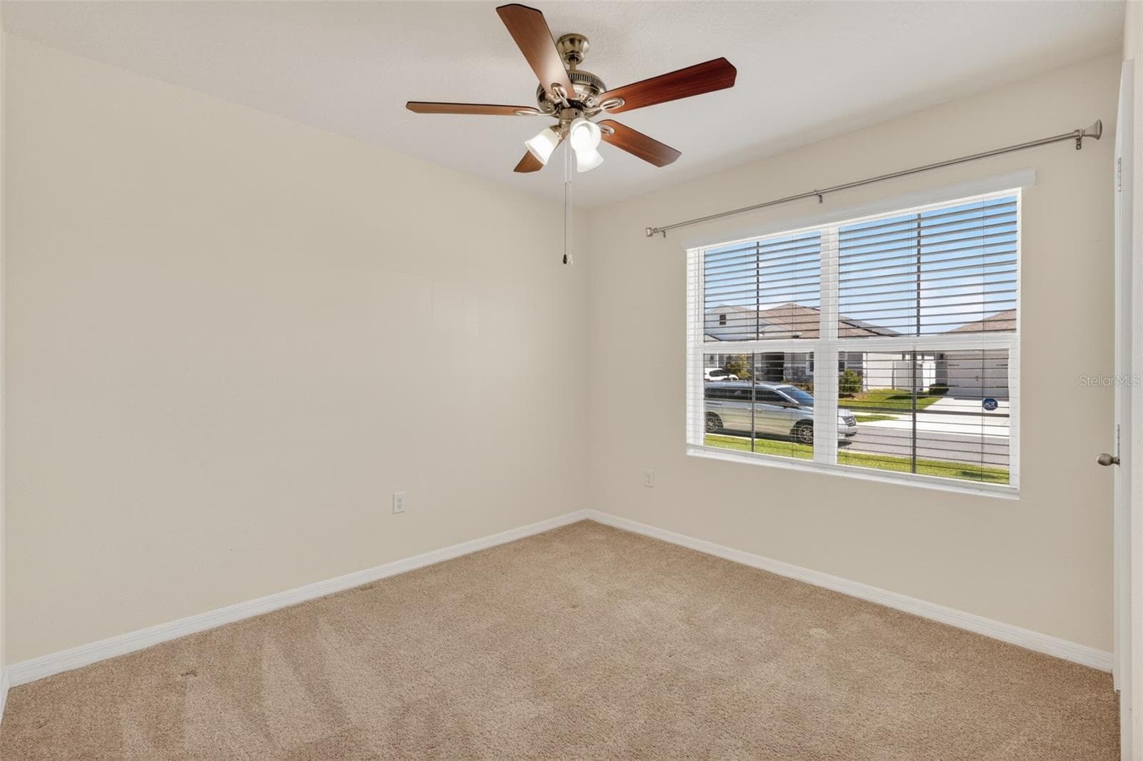 Single Family Residence at 1673 BARBERRY DR, KISSIMMEE, photo 31 of 46