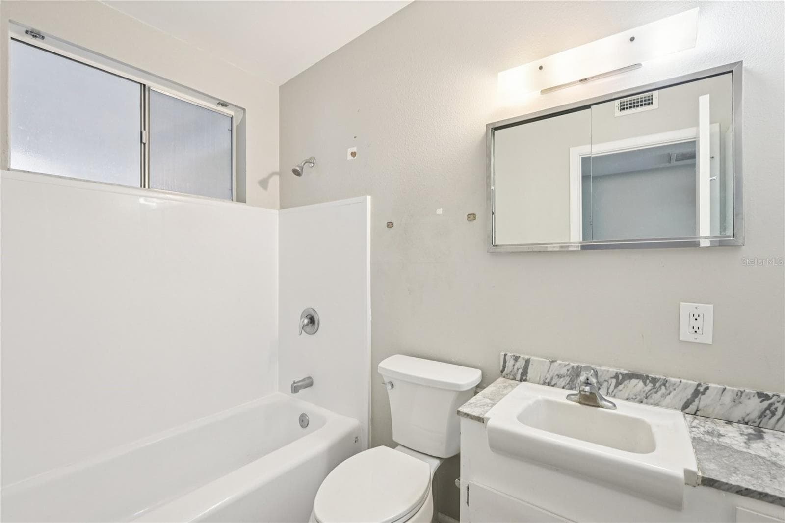 Townhouse at 1010 N PEBBLE BEACH BLVD, SUN CITY CENTER, photo 16 of 44