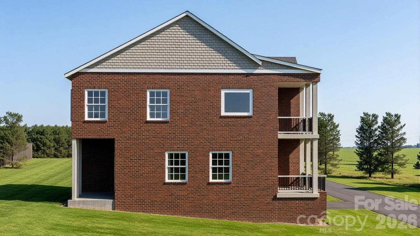 Single Family Residence at 753 Chatsworth Circle, Lenoir, photo 4 of 18