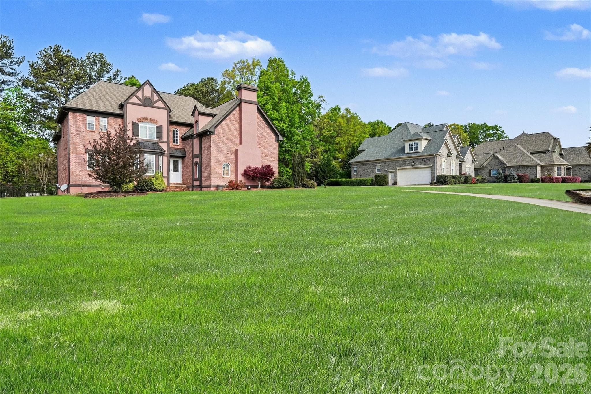 Single Family Residence at 14515 Davis Trace Drive, Mint Hill, photo 33 of 35