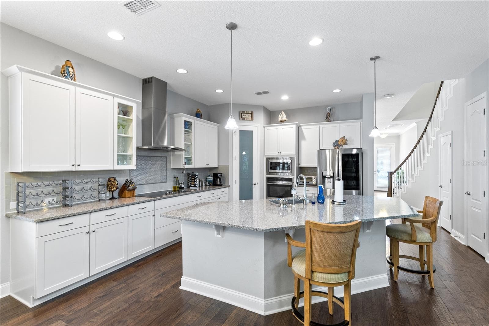 Single Family Residence at 8539 MARTINSON ST, ORLANDO, photo 10 of 48