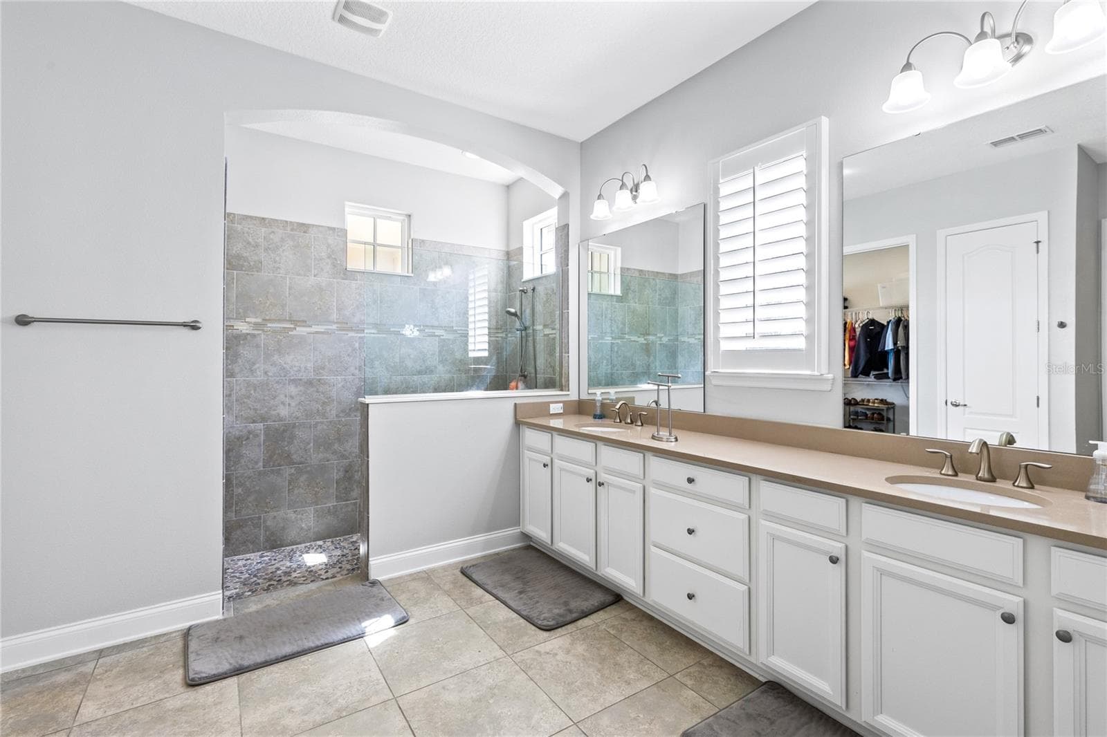 Single Family Residence at 8539 MARTINSON ST, ORLANDO, photo 17 of 48