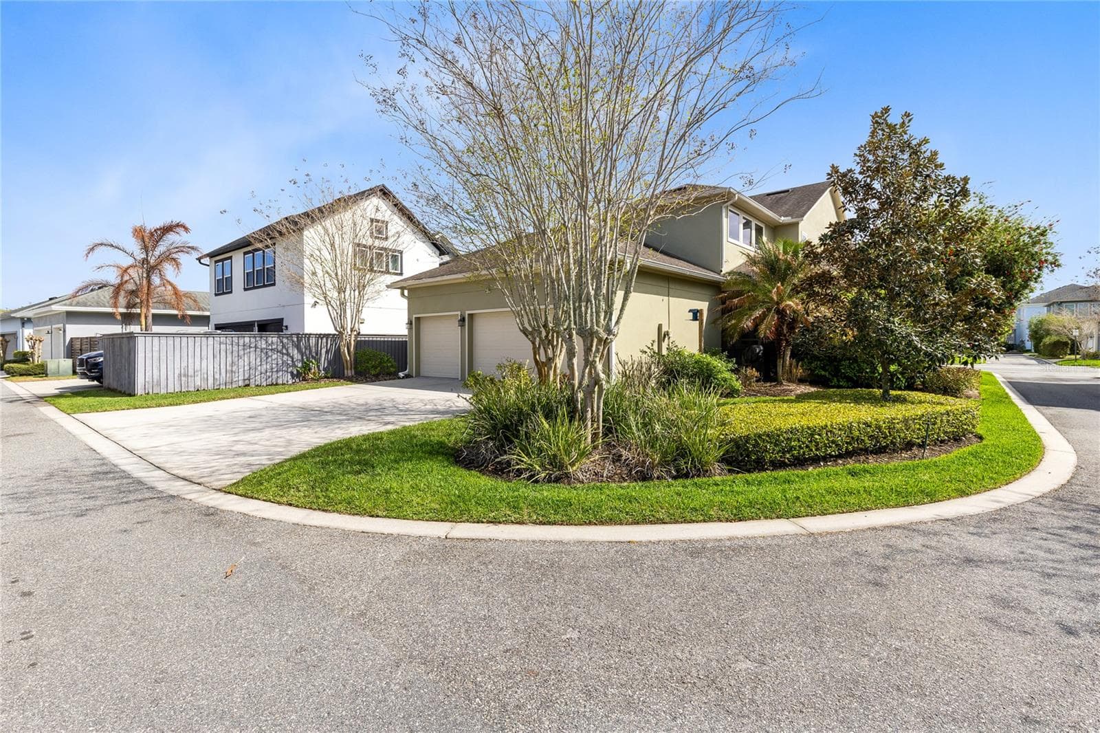 Single Family Residence at 8539 MARTINSON ST, ORLANDO, photo 36 of 48