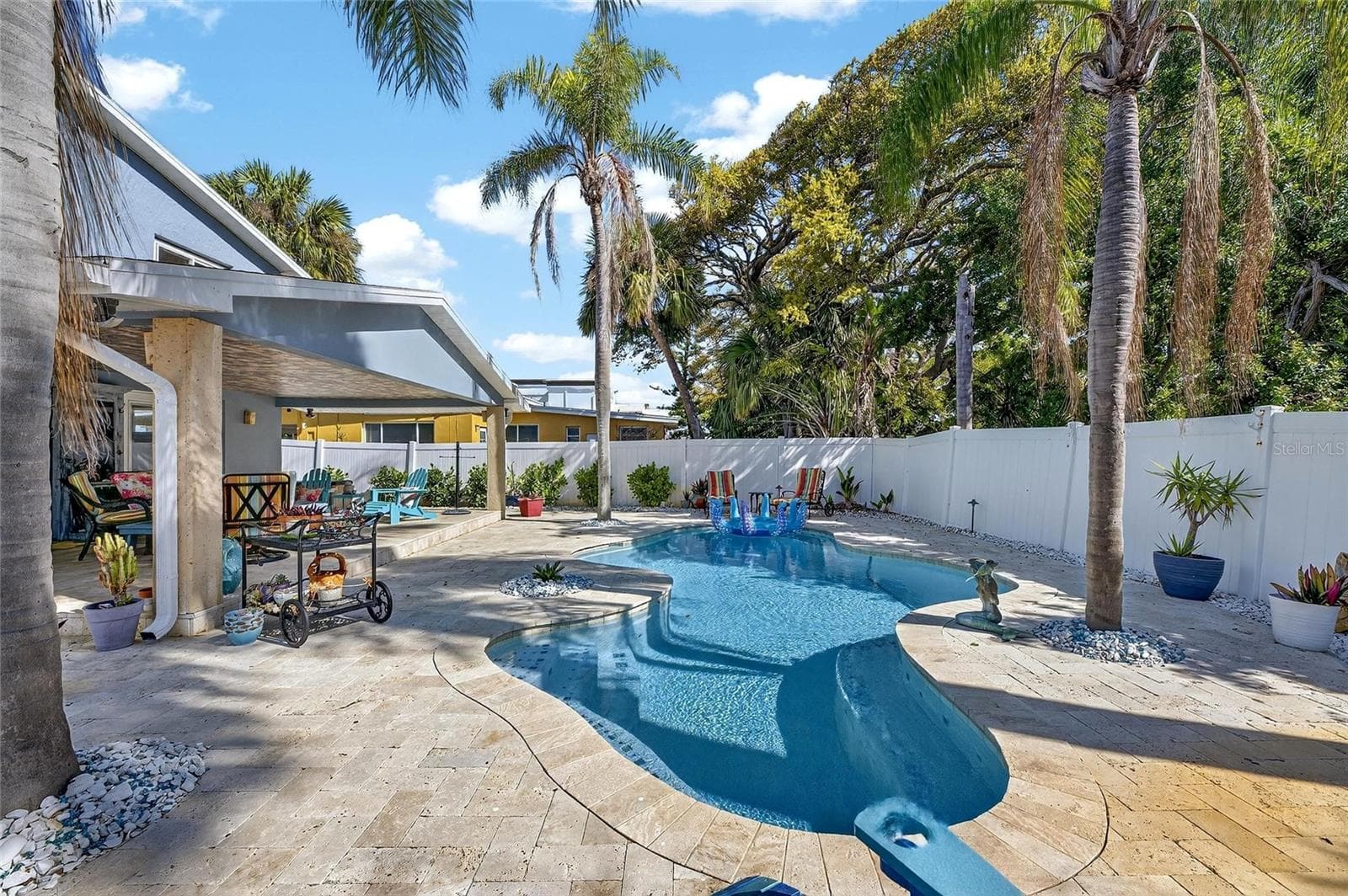 Single Family Residence at 931 GULF BLVD, BELLEAIR BEACH, photo 25 of 90