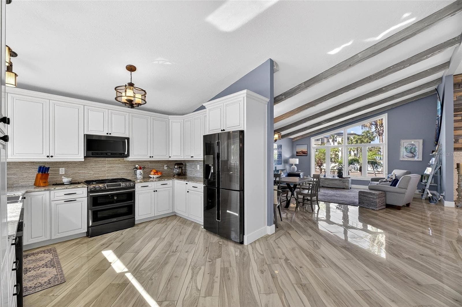 Single Family Residence at 931 GULF BLVD, BELLEAIR BEACH, photo 12 of 90