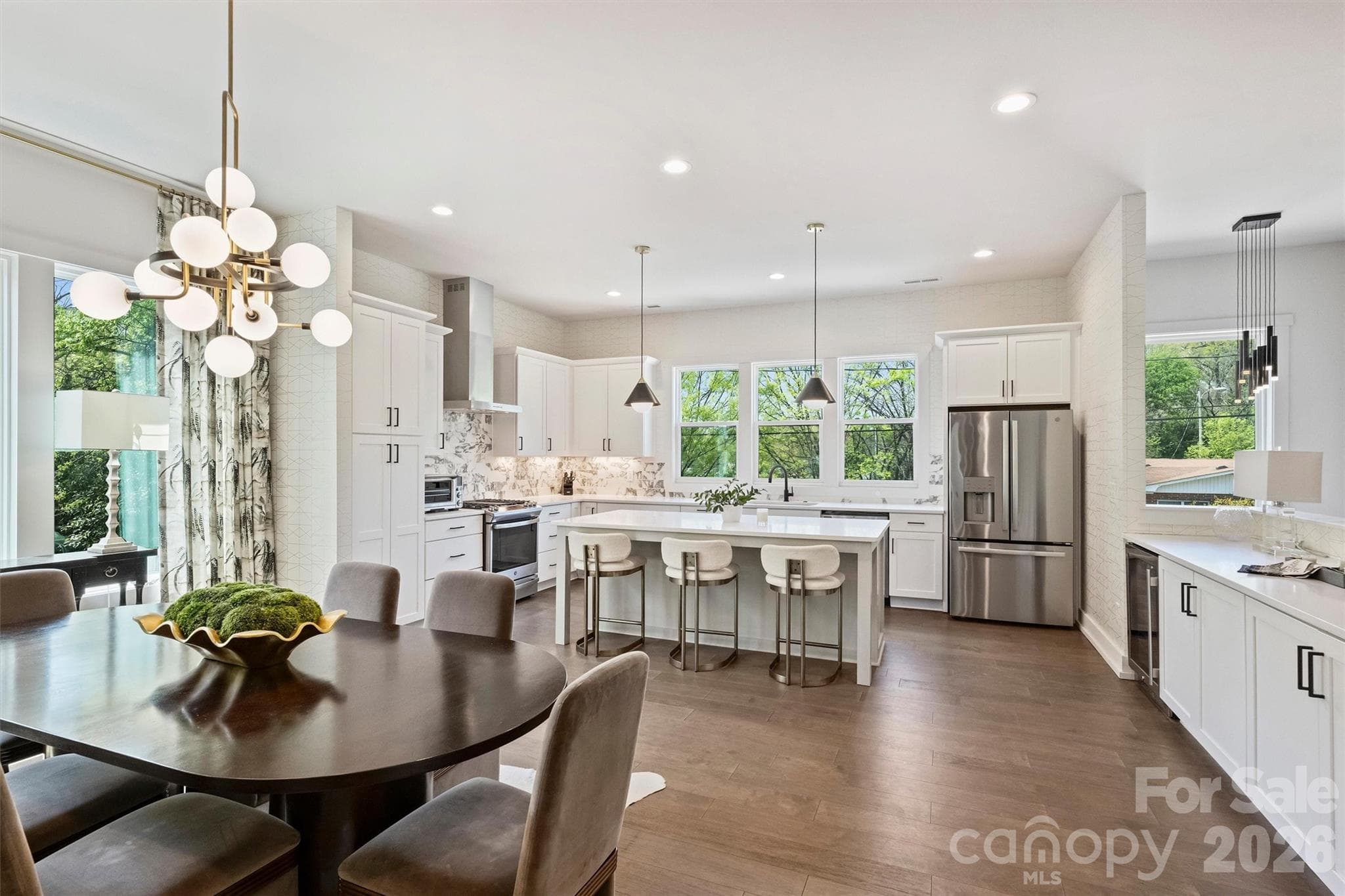 Condominium at Charlotte, photo 7 of 34