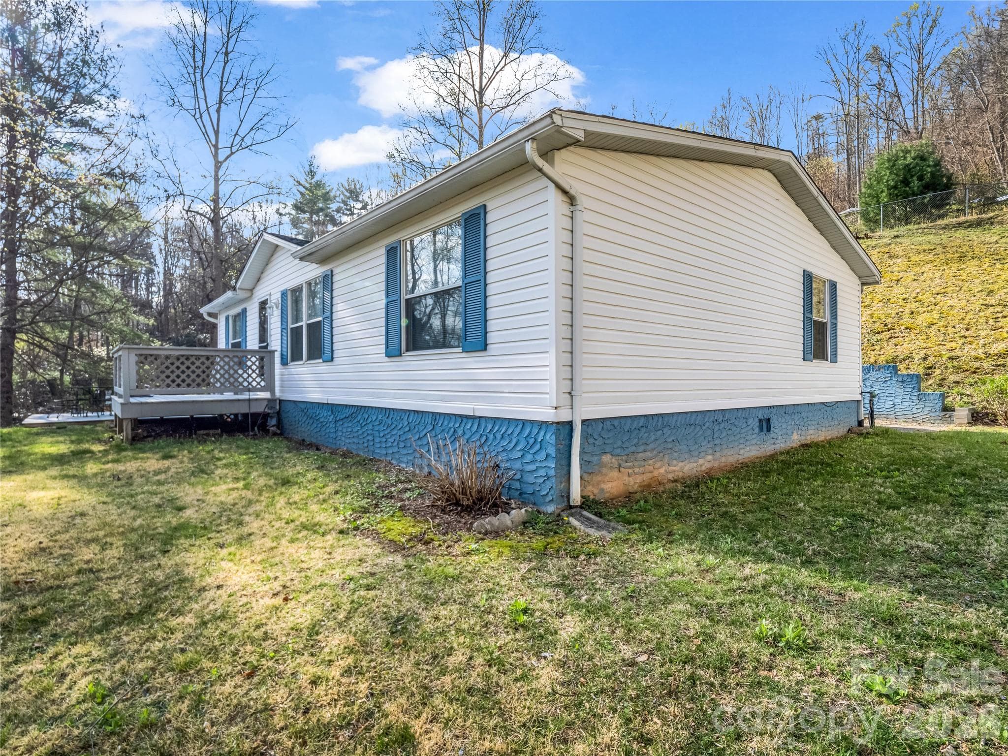 Single Family Residence at 48 Laurel Cove Road, Leicester, photo 4 of 45