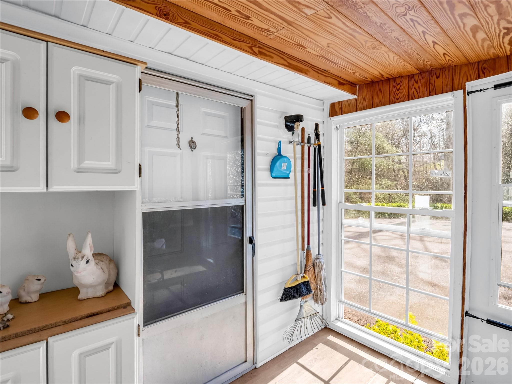 Single Family Residence at 48 Laurel Cove Road, Leicester, photo 37 of 45