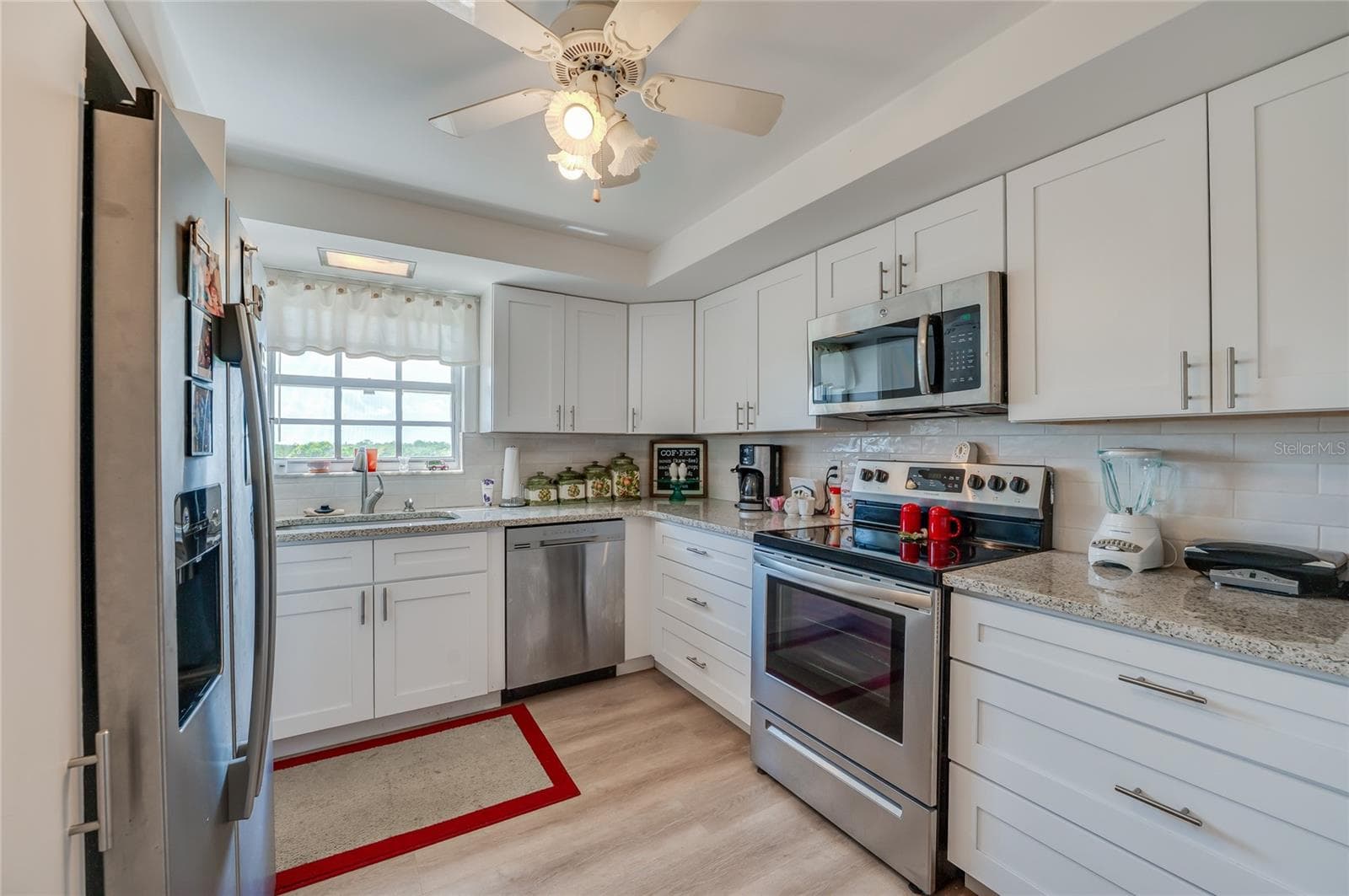 Updated kitchen - 404 S BEACH ST #230 (604), DAYTONA BEACH