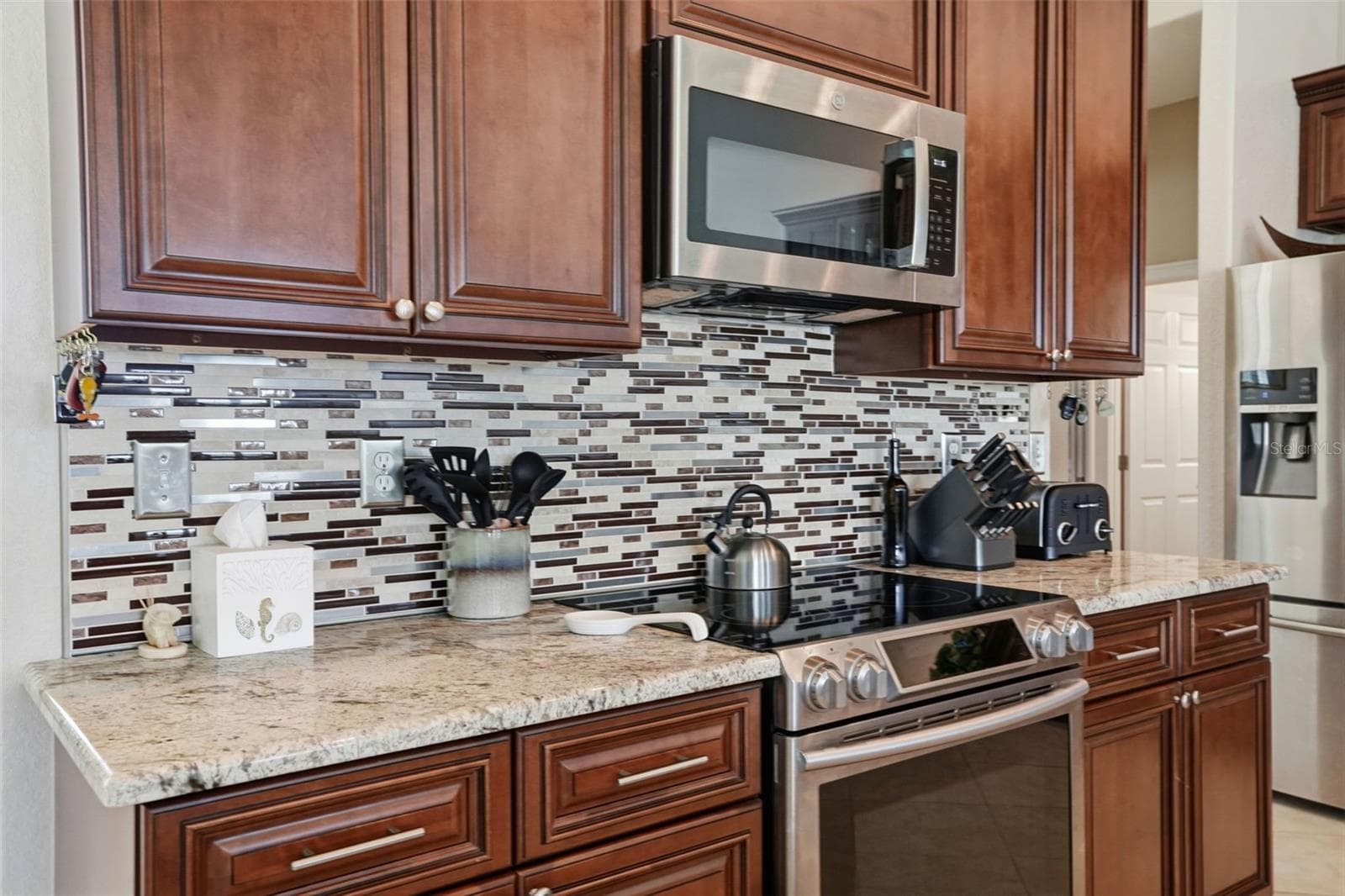 Single Family Residence at 9203 LAKE CYPRESS LOOP, WEEKI WACHEE, photo 25 of 79
