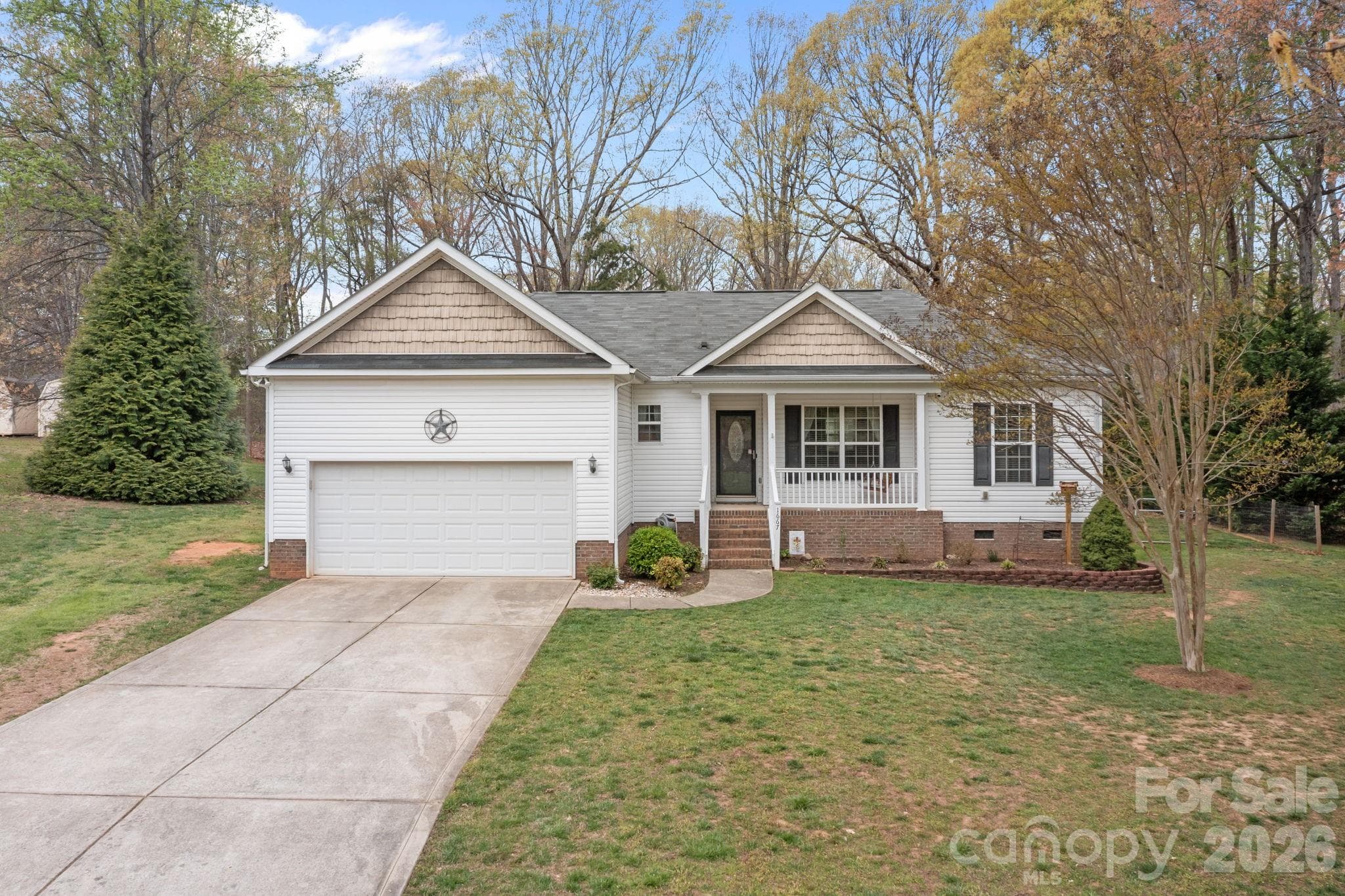 Single Family Residence at 1667 Warwick Court, Lincolnton, photo 6 of 48