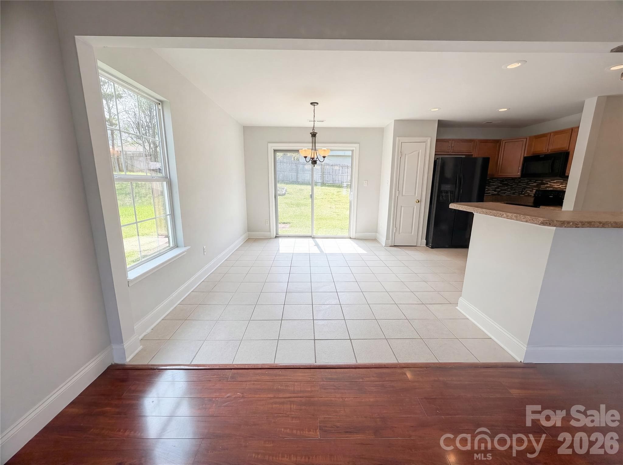 Single Family Residence at 11319 Red Finch Lane, Charlotte, photo 6 of 16