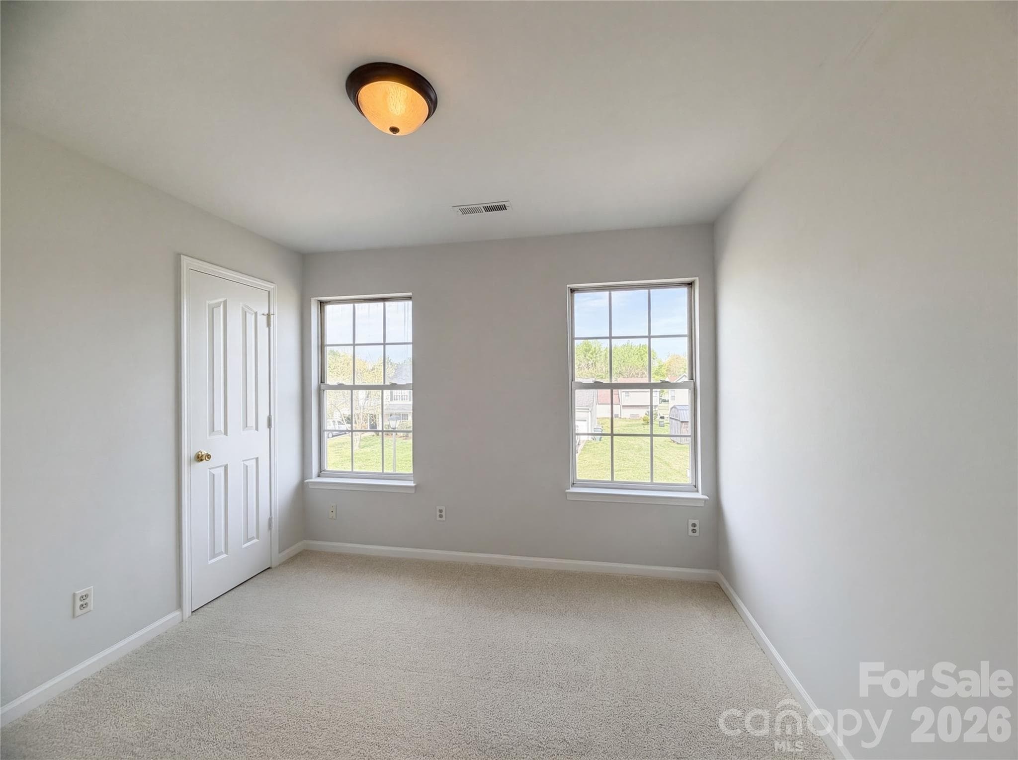 Single Family Residence at 11319 Red Finch Lane, Charlotte, photo 11 of 16