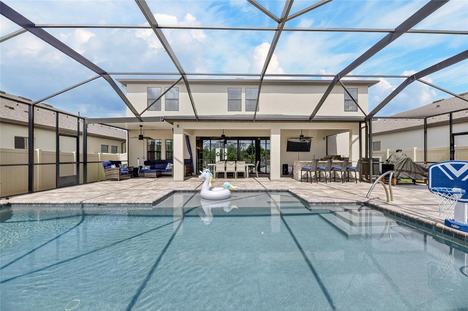 Single Family Residence at 12444 HORSESHOE BEND DR, LITHIA, photo 64 of 89
