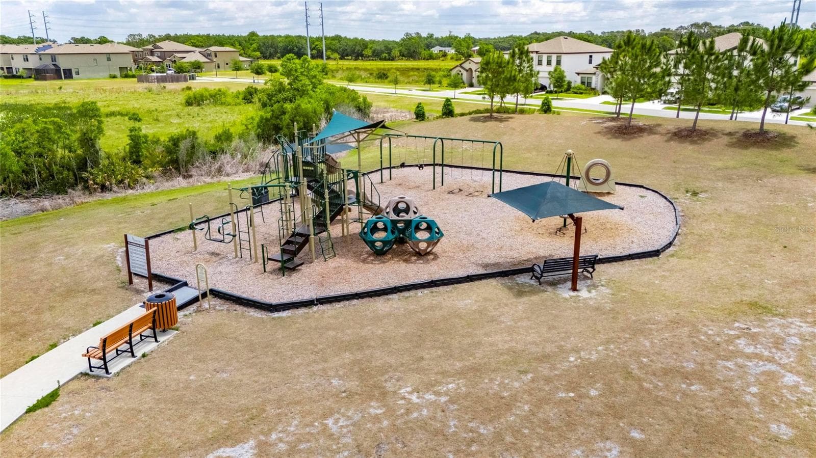 Single Family Residence at 12444 HORSESHOE BEND DR, LITHIA, photo 88 of 89