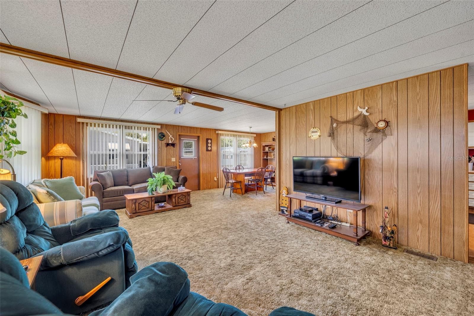 Mobile Home at 270 PALAI AVE, LEESBURG, photo 7 of 49
