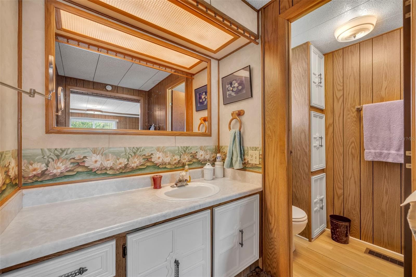 Mobile Home at 270 PALAI AVE, LEESBURG, photo 22 of 49