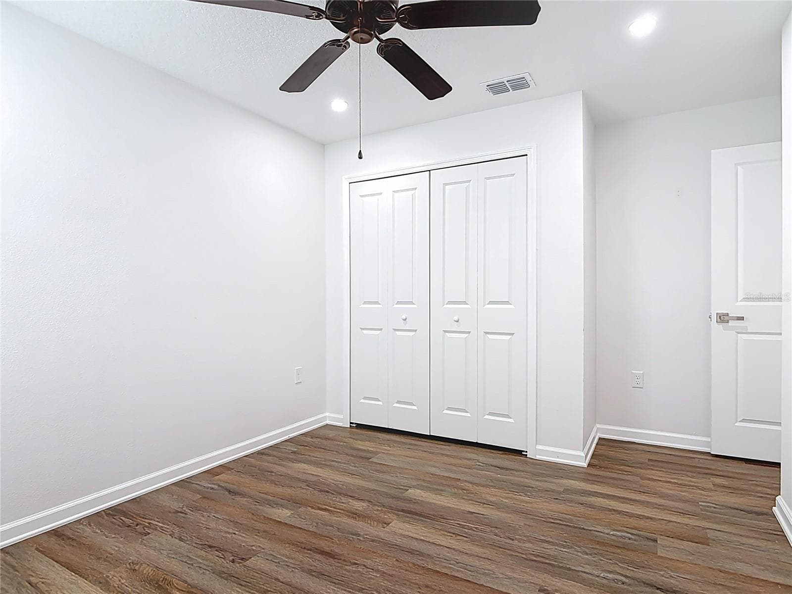 Single Family Residence at 1312 PEACH CREEK DR, OSTEEN, photo 32 of 62