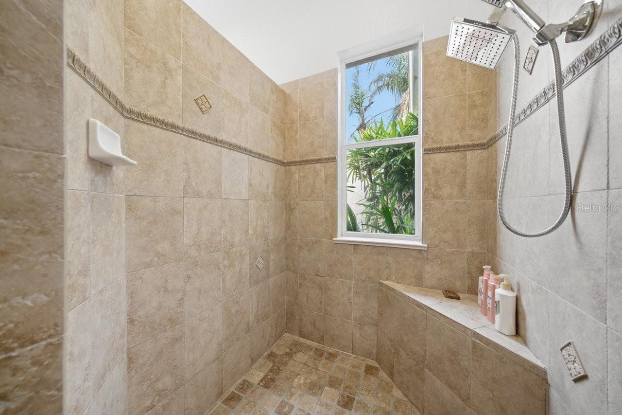 Primary Bathroom - 5021 CHAMPIONSHIP CUP LN, SPRING HILL