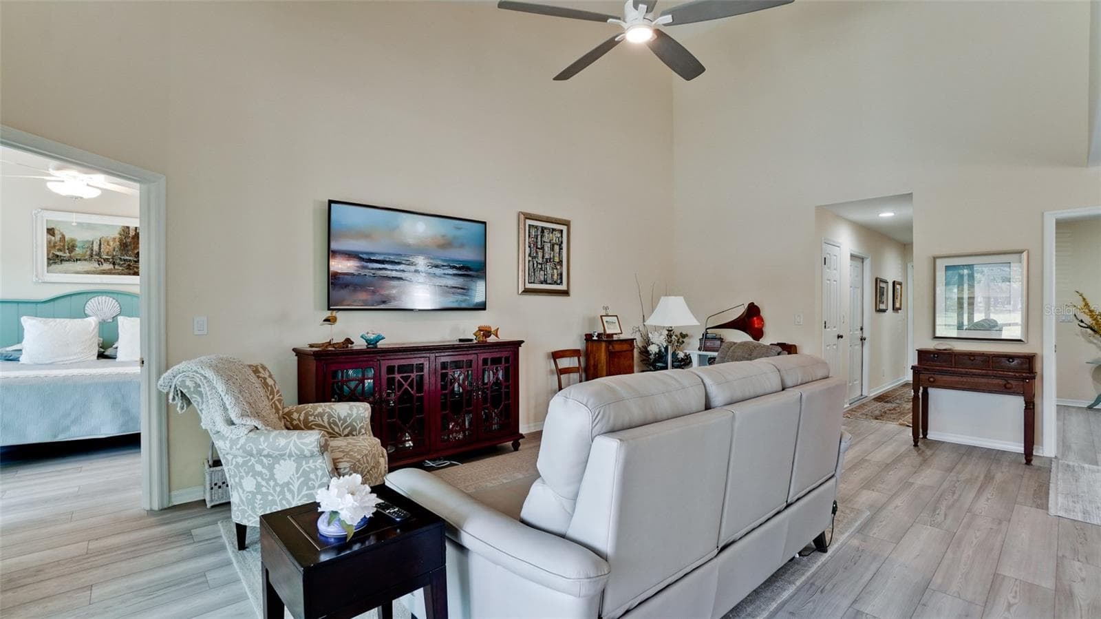 Villa at 11009 JASMINE CIR, BRADENTON, photo 9 of 39
