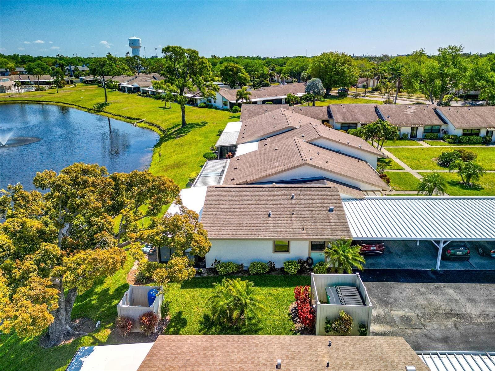 Carport right outside your door - 6220 29TH AVE W #6220, BRADENTON