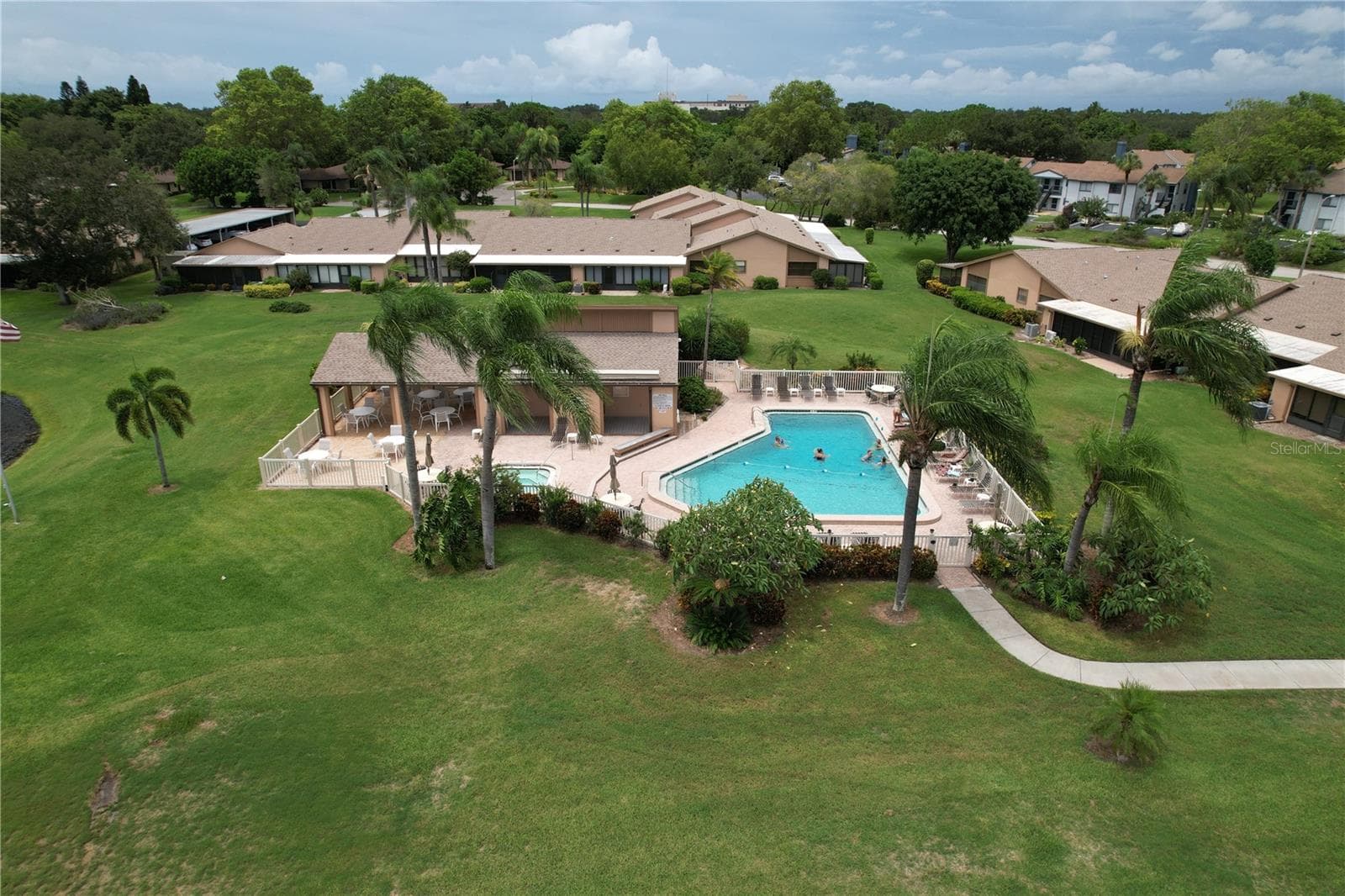 Aerial of pool and clubhouse - 6220 29TH AVE W #6220, BRADENTON