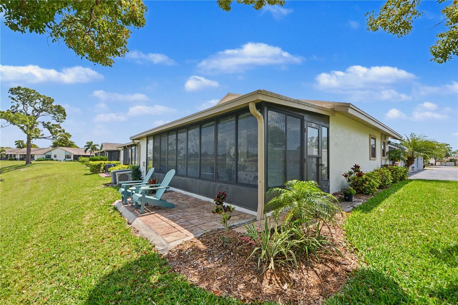 Looking into your Florida room - 6220 29TH AVE W #6220, BRADENTON