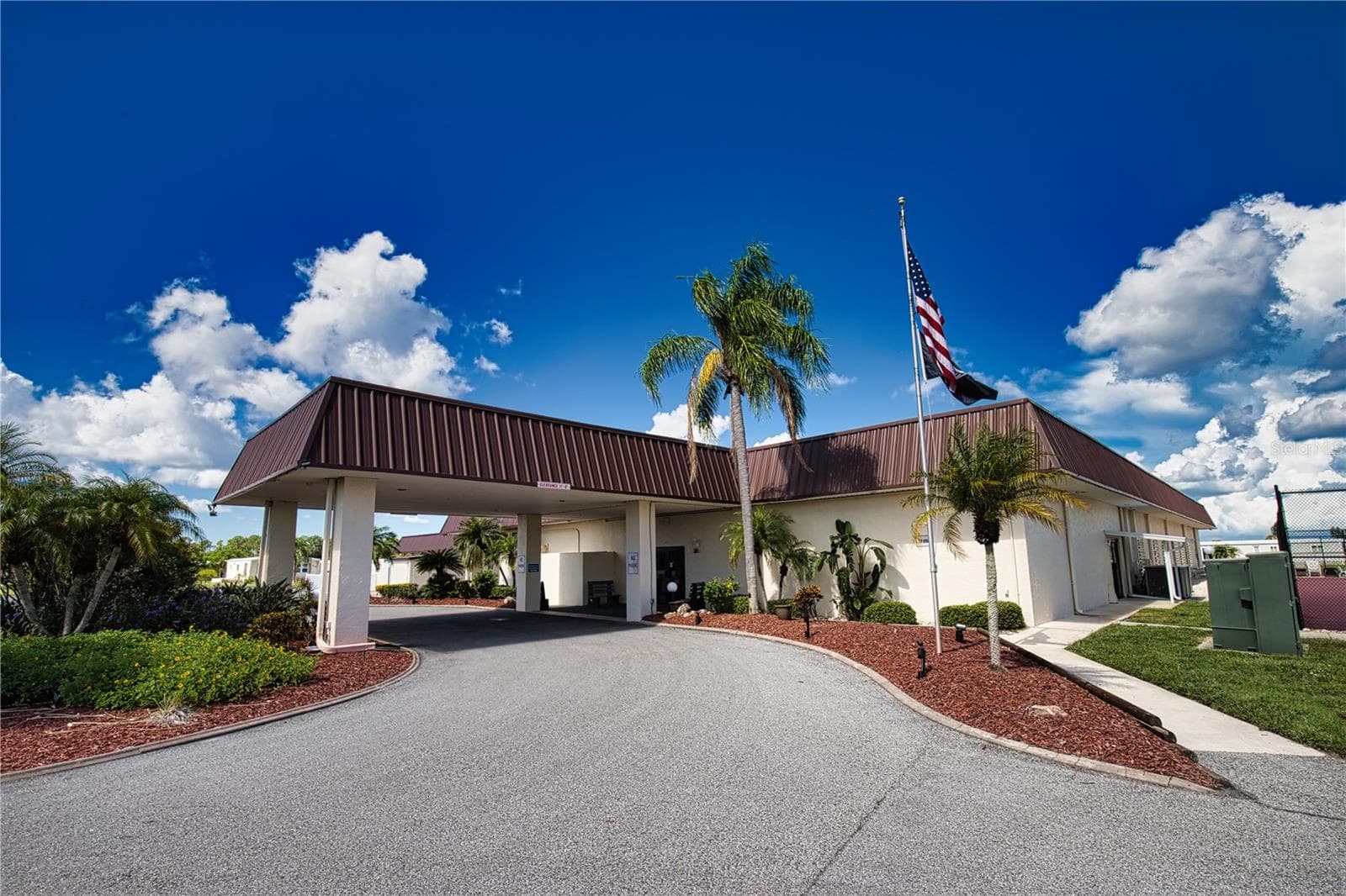 Manufactured Home at 618 IGLESIA DR, NORTH PORT, photo 51 of 80