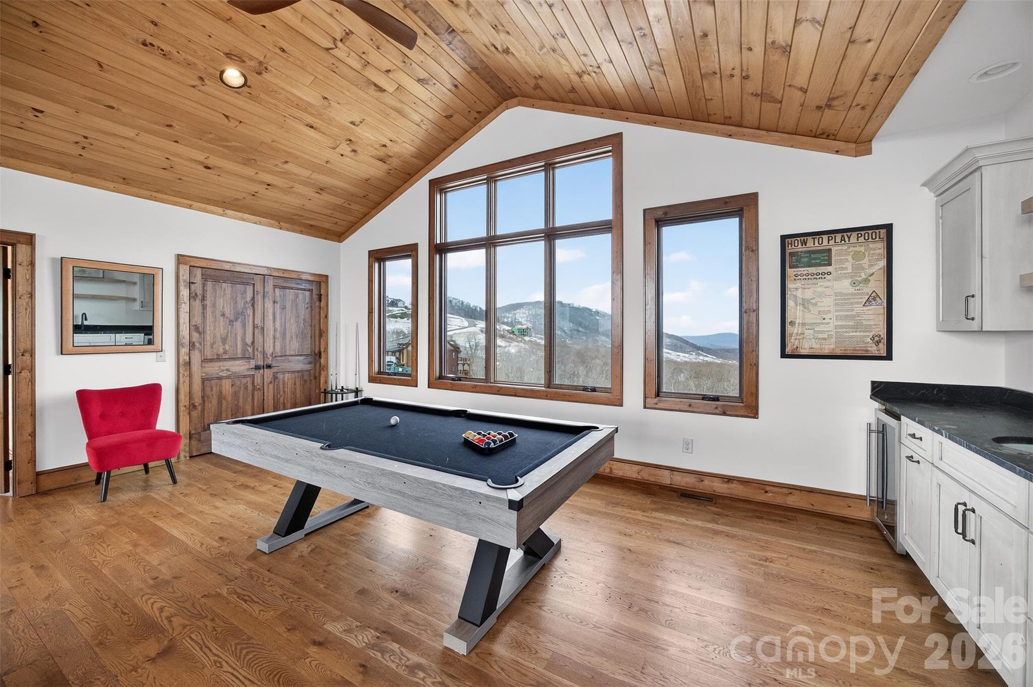 Single Family Residence at 352 Great Sky Drive, Banner Elk, photo 26 of 40