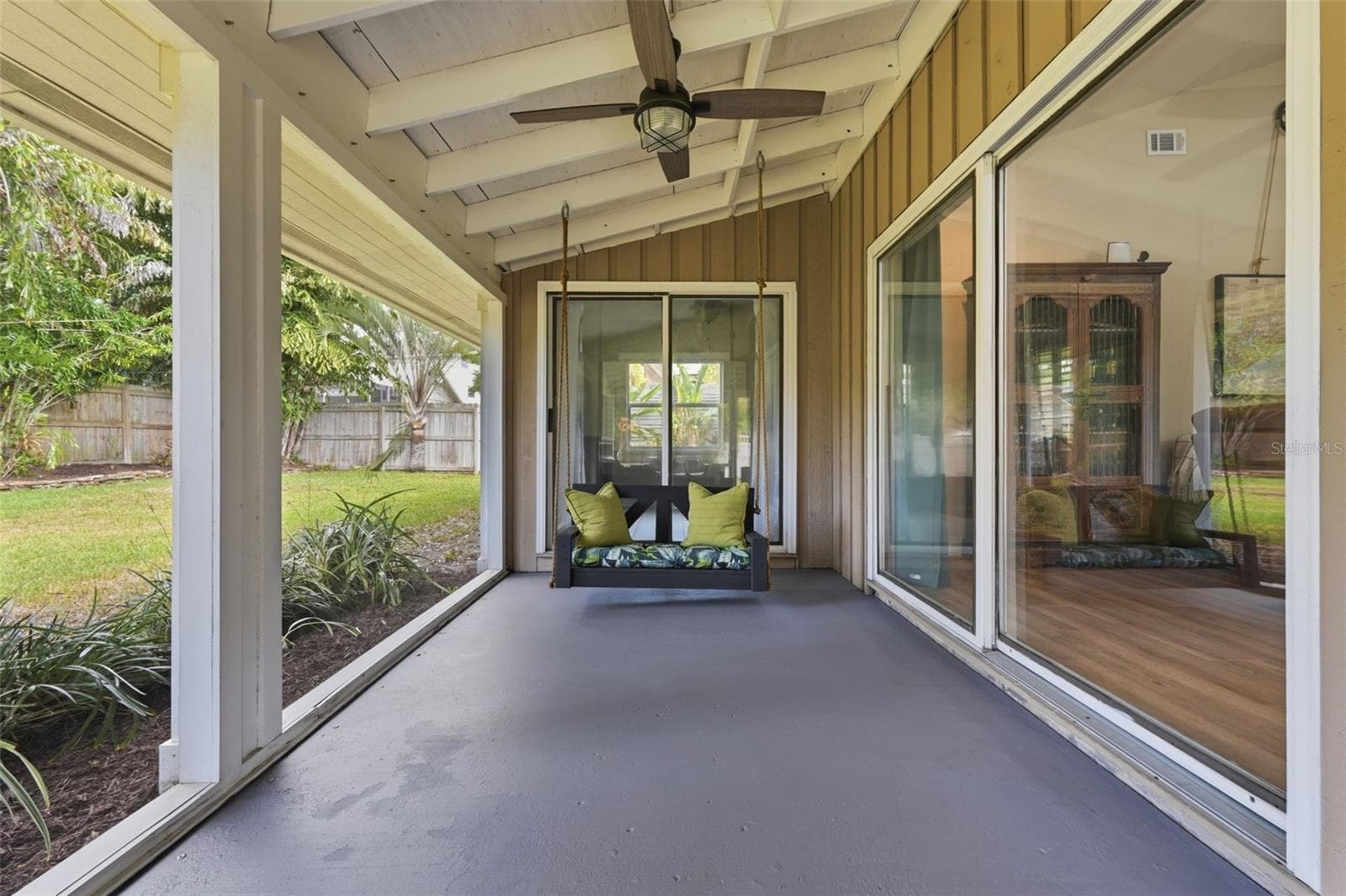 Large screen enclosed porch - 13917 76TH TER, SEMINOLE