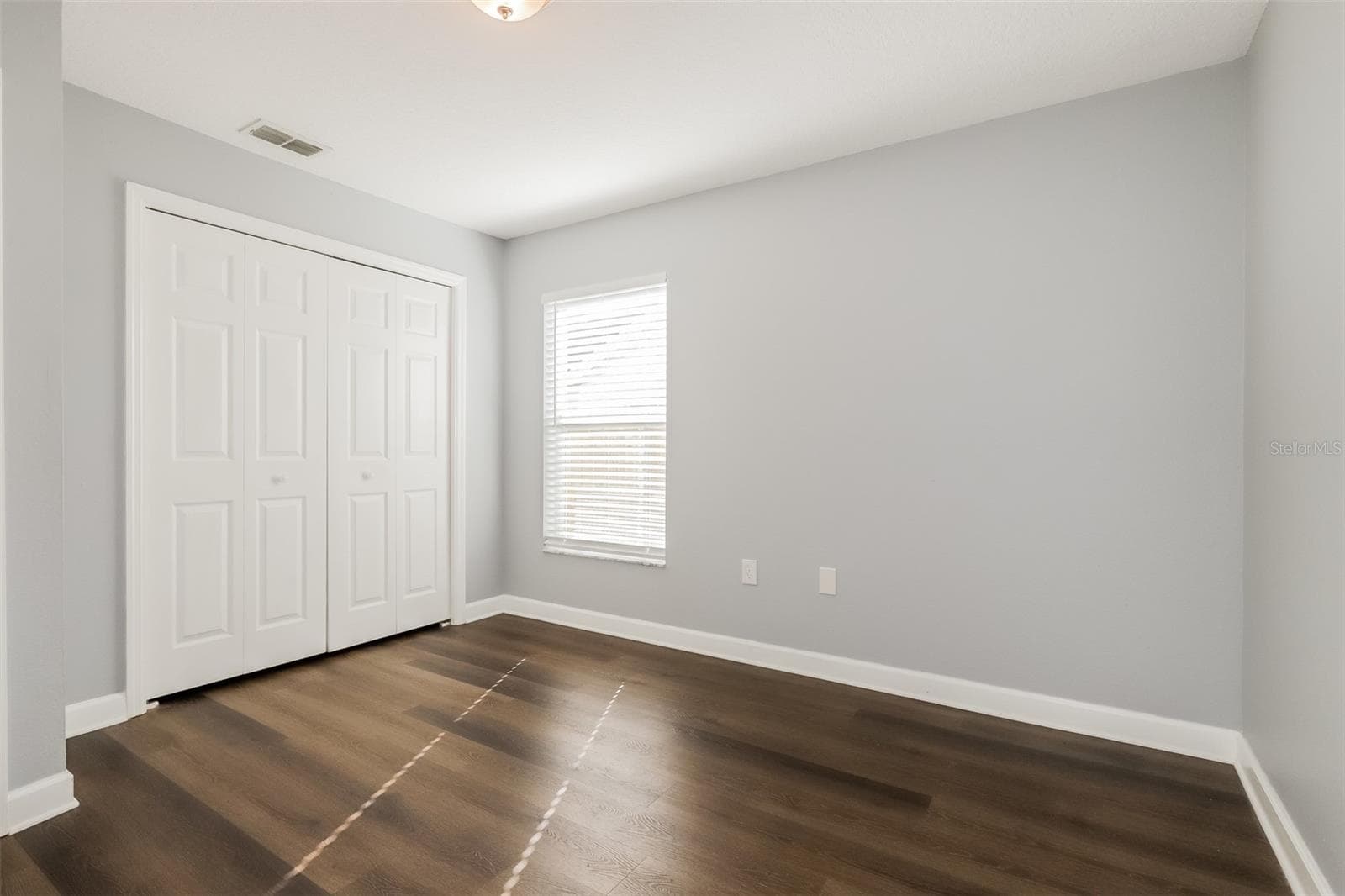Single Family Residence at 5238 MONTSERRAT CT, LAKELAND, photo 12 of 15