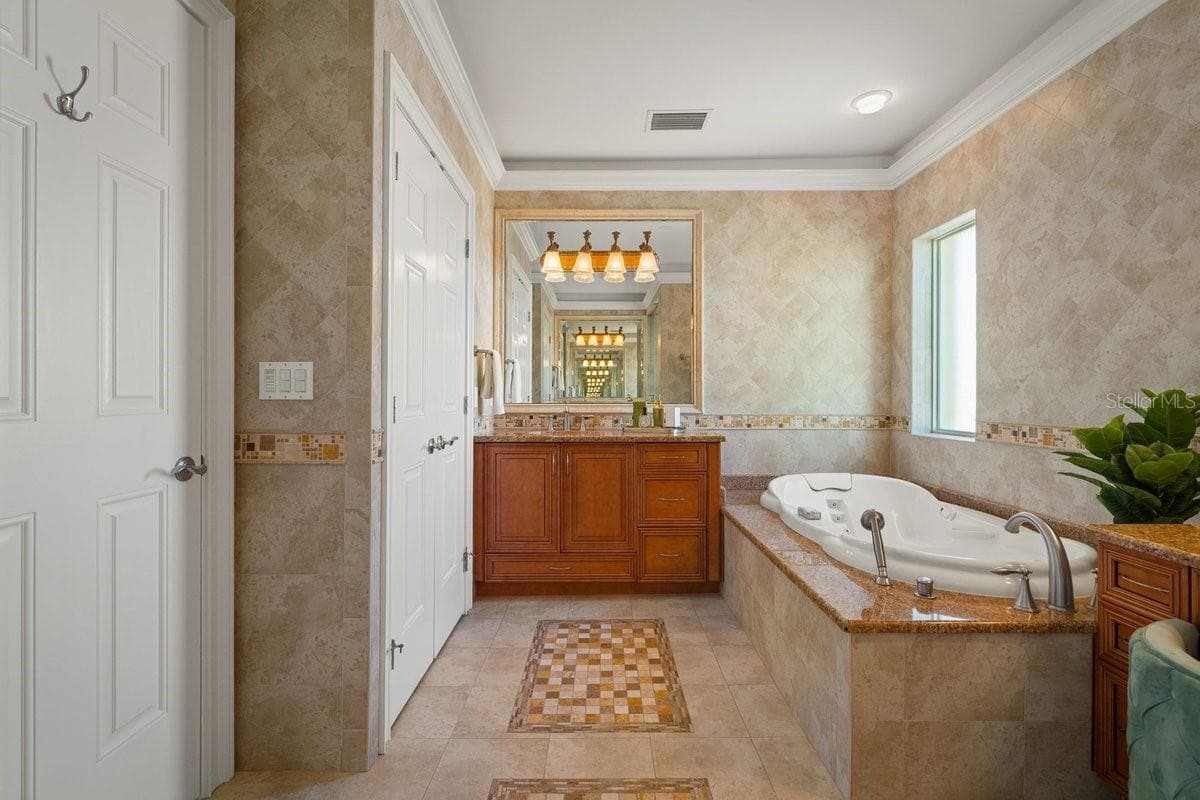 Single Family Residence at 11 OCEAN DUNE CIR, PALM COAST, photo 36 of 90