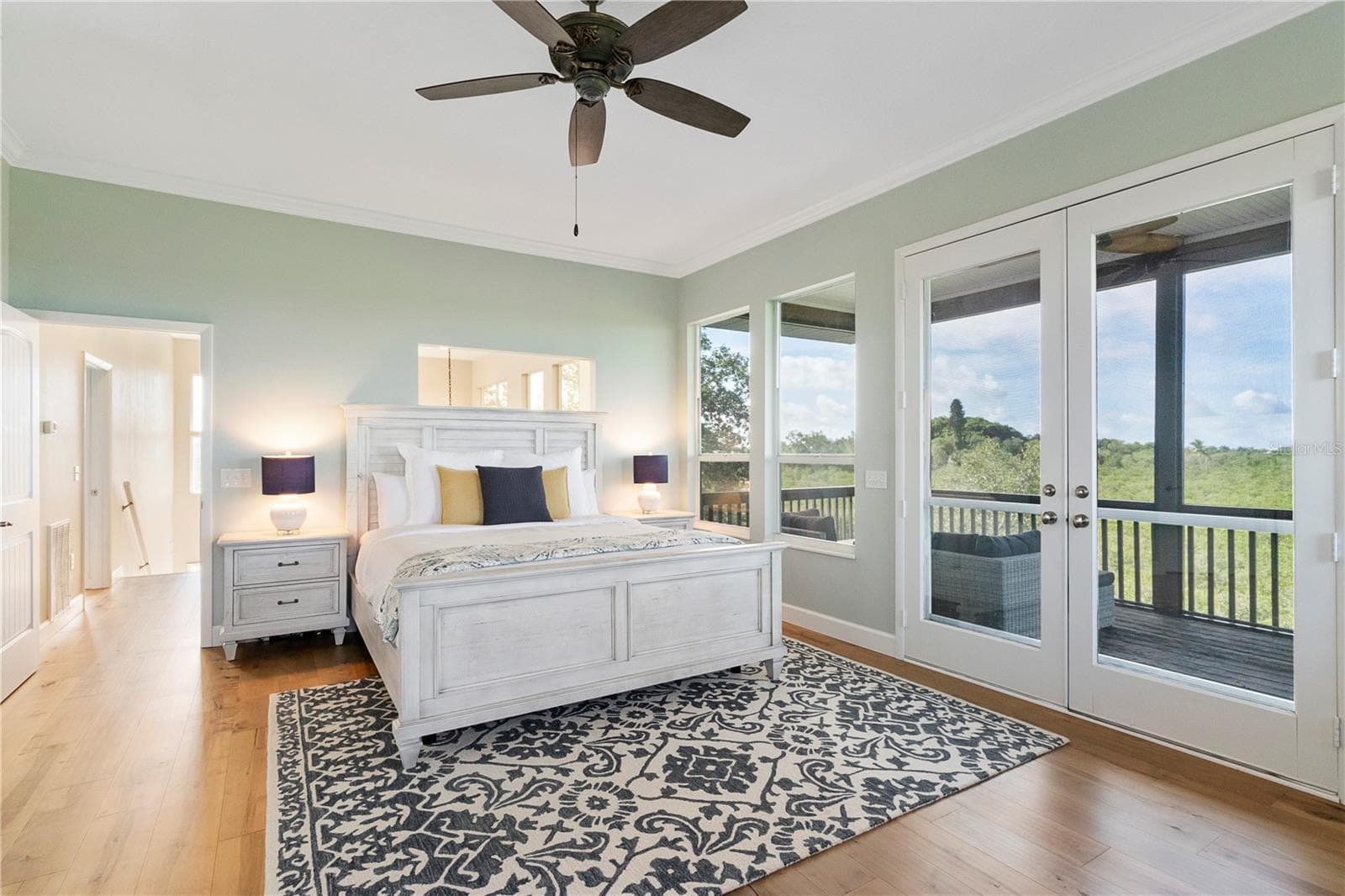 Primary Suite - 7325 HOLLY RD, TERRA CEIA