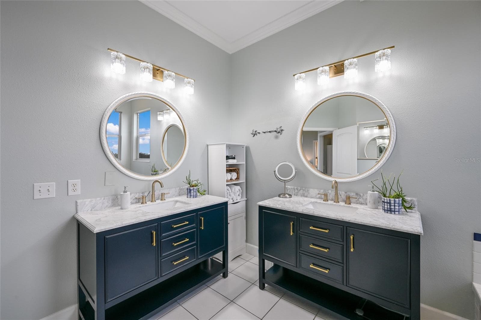 Primary Suite - 7325 HOLLY RD, TERRA CEIA