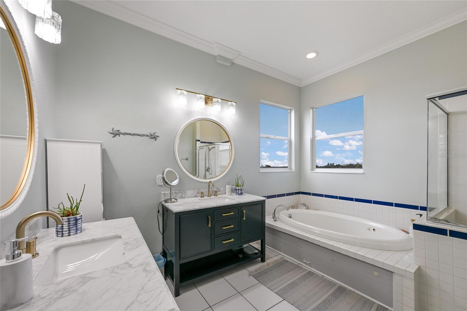 Primary Suite - 7325 HOLLY RD, TERRA CEIA