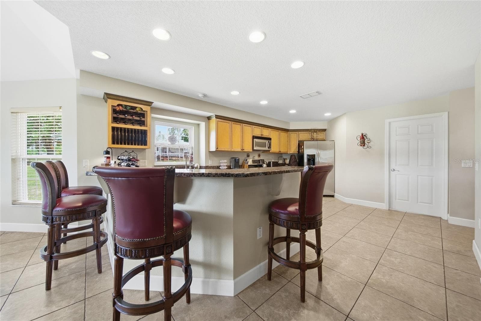 Single Family Residence at 32640 BLUEBERRY HILL WAY, DADE CITY, photo 9 of 43