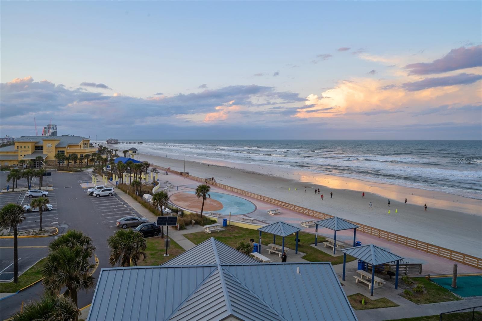 Relax and unwind - 701 S ATLANTIC AVE #516, DAYTONA BEACH