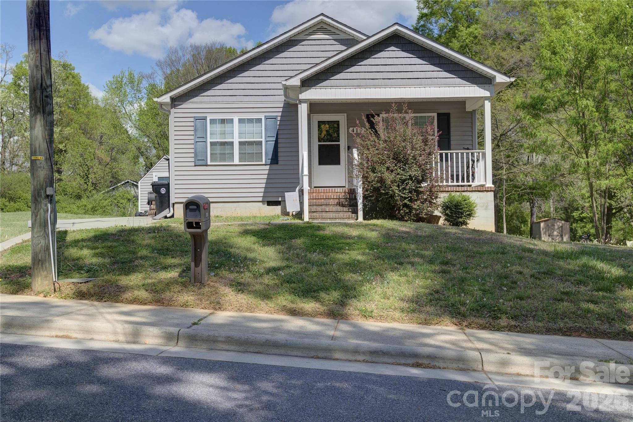 Single Family Residence at Mooresville, photo 5 of 26