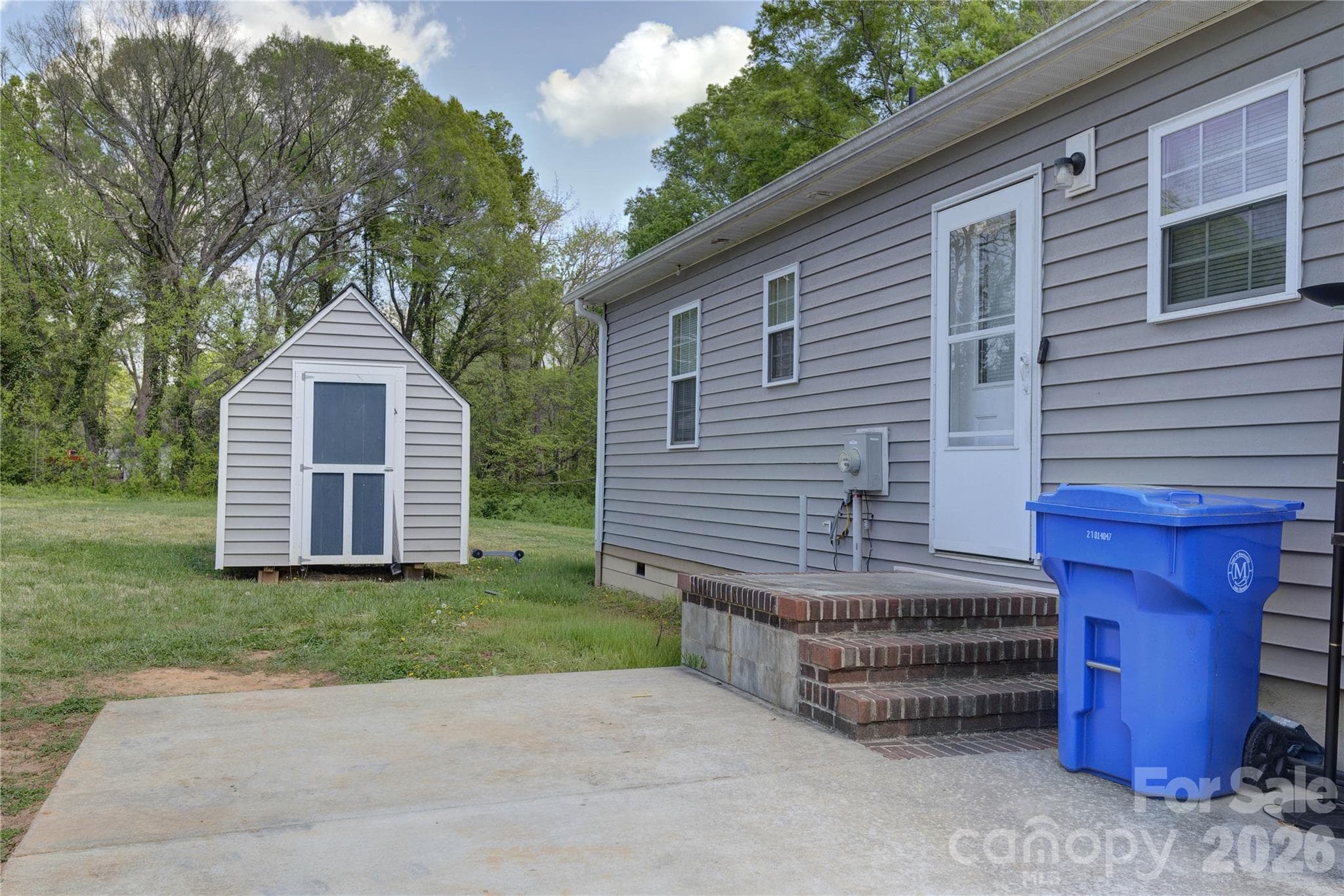 Single Family Residence at Mooresville, photo 6 of 26