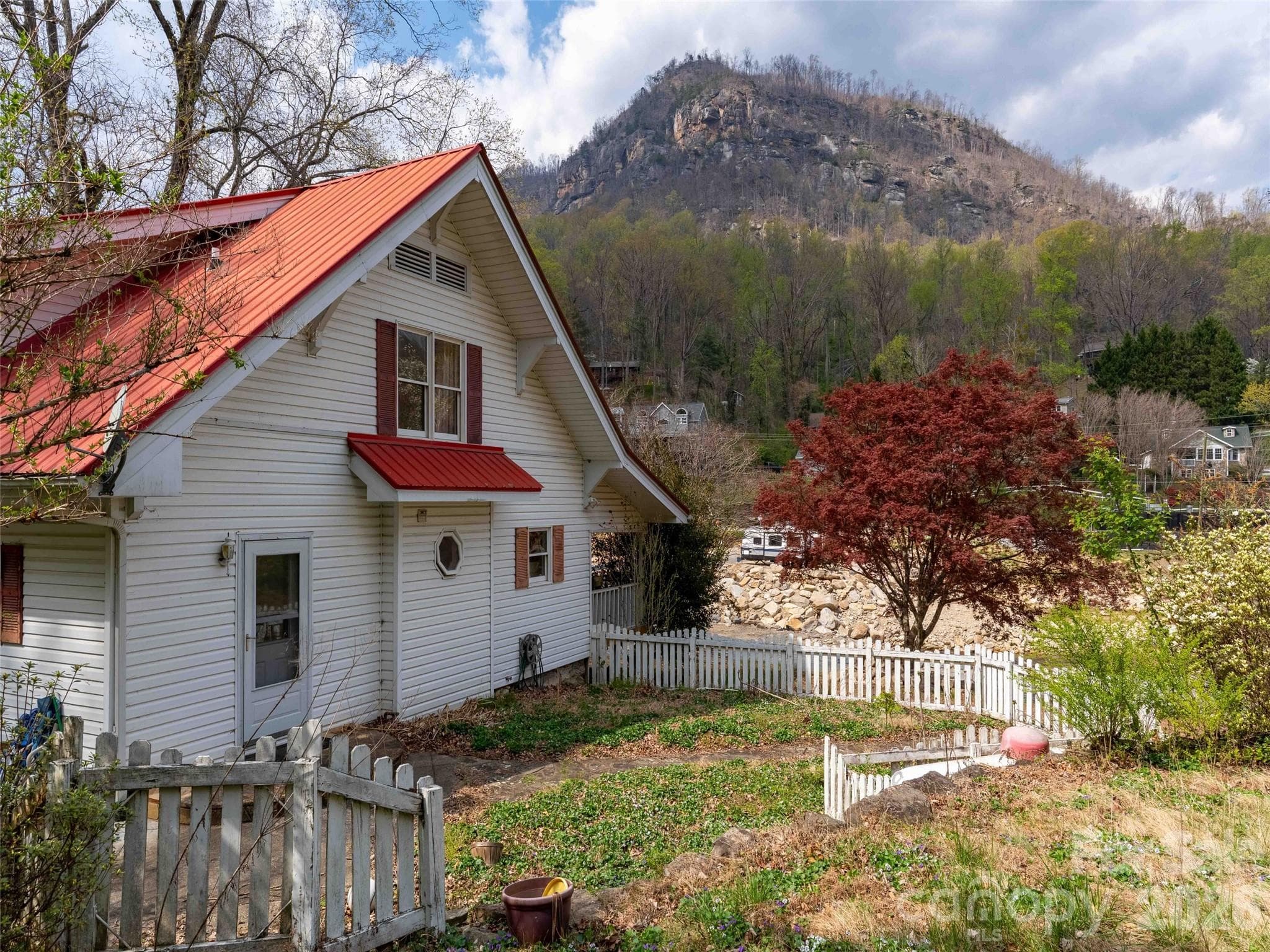 Single Family Residence at 306 Southside Drive, Chimney Rock, photo 6 of 33