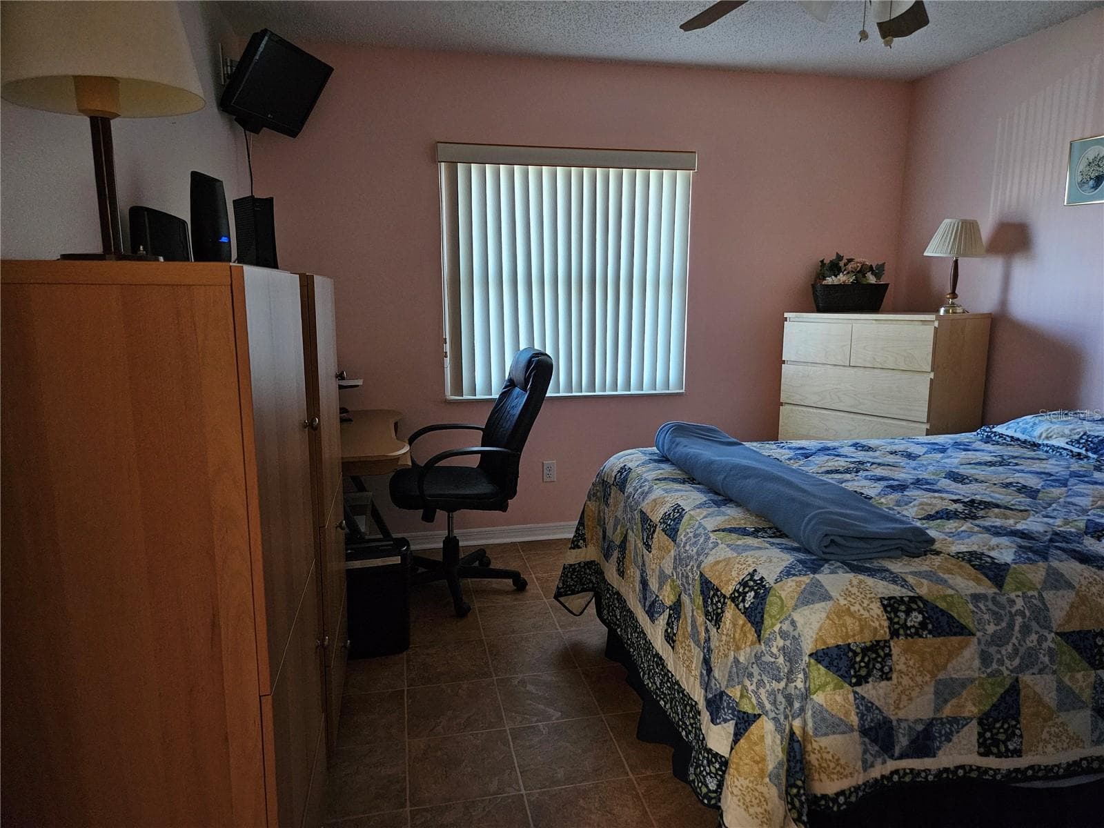 Guest bedroom - 1905 CANTERBURY LN #E-9, SUN CITY CENTER