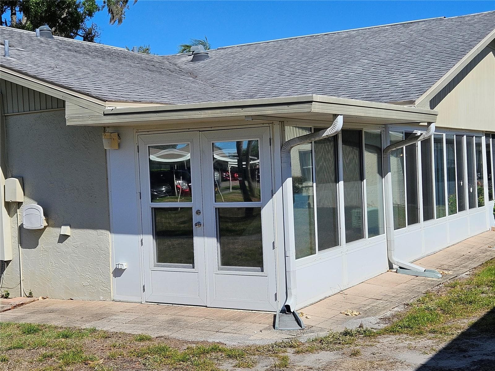 Back of Condo - 1905 CANTERBURY LN #E-9, SUN CITY CENTER