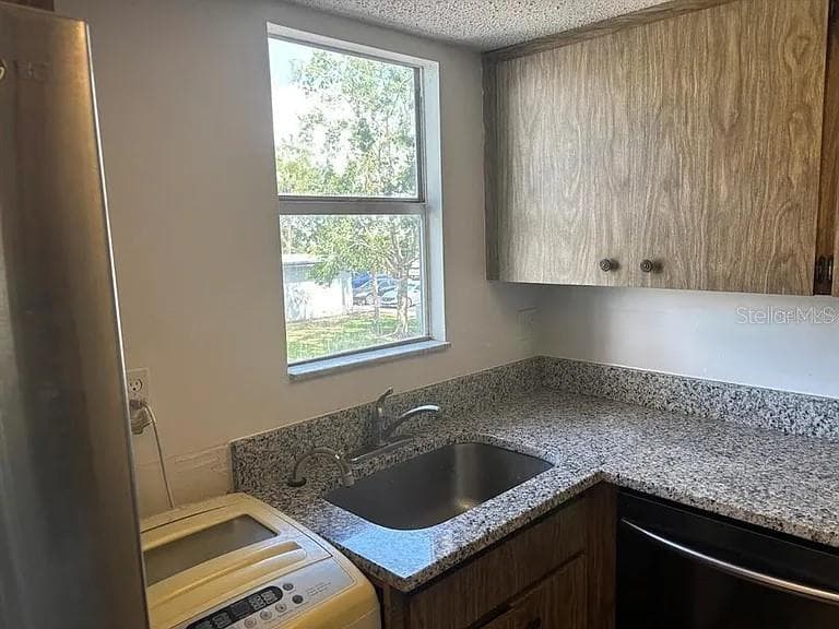 Condominium at 10800 US HIGHWAY 19 N #237, PINELLAS PARK, photo 5 of 17