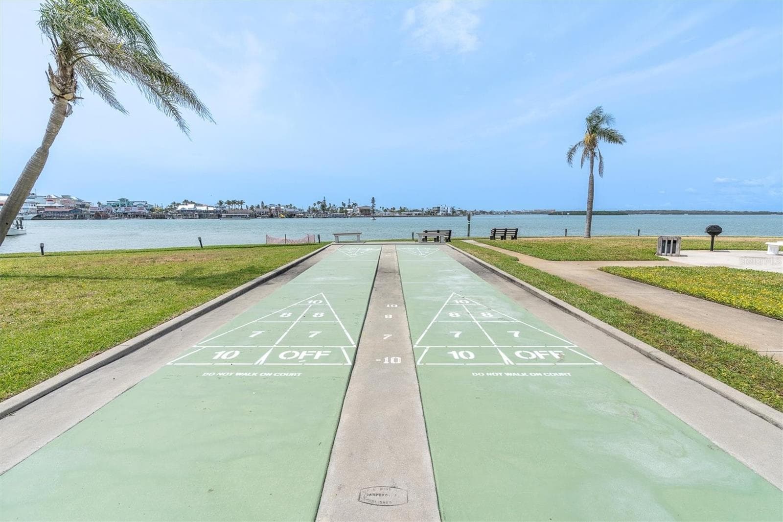 Condominium at 1 KEY CAPRI #102E, TREASURE ISLAND, photo 52 of 56