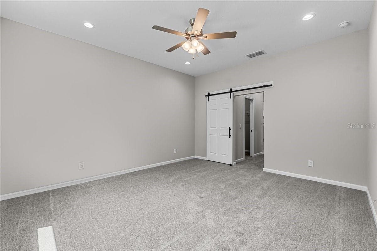 Single Family Residence at 4502 FAIRWAY OAKS DR, MULBERRY, photo 16 of 47