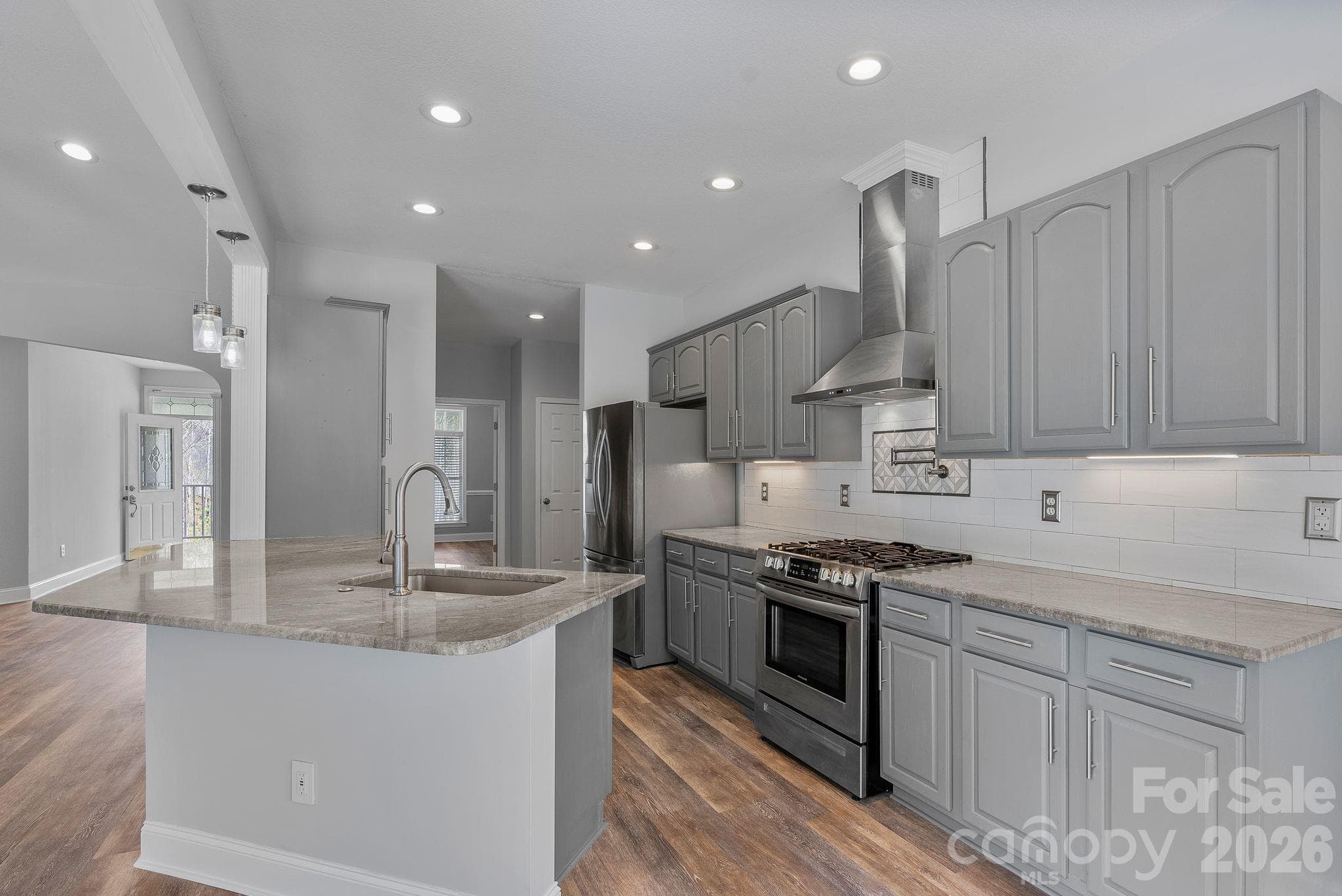Light filled custom kitchen - Hendersonville