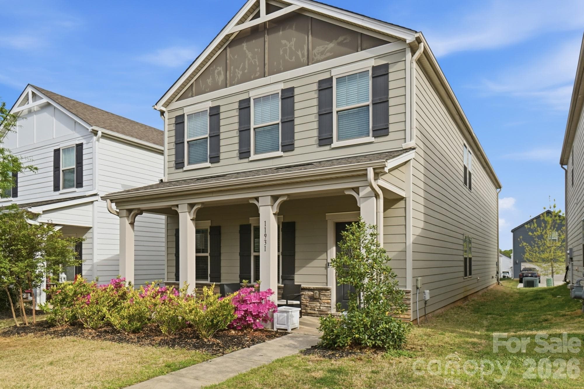 Single Family Residence at 11931 Hambright Road, Huntersville, photo 2 of 48